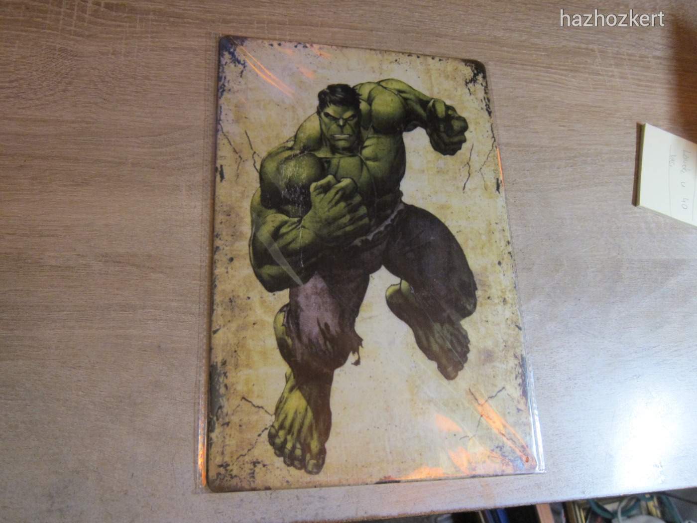 Hulk  // Fém tábla