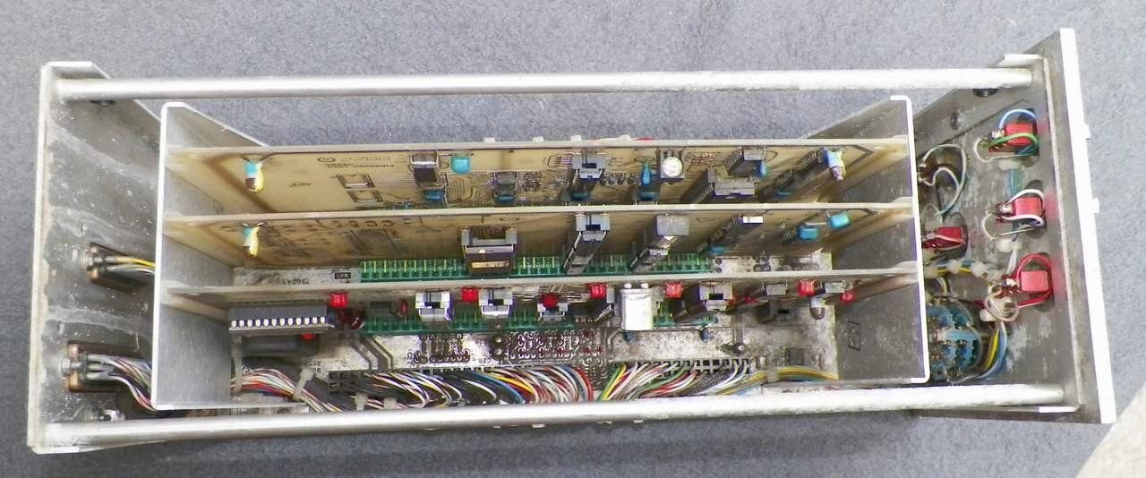 C-10827 (V) 2-G Control Unit