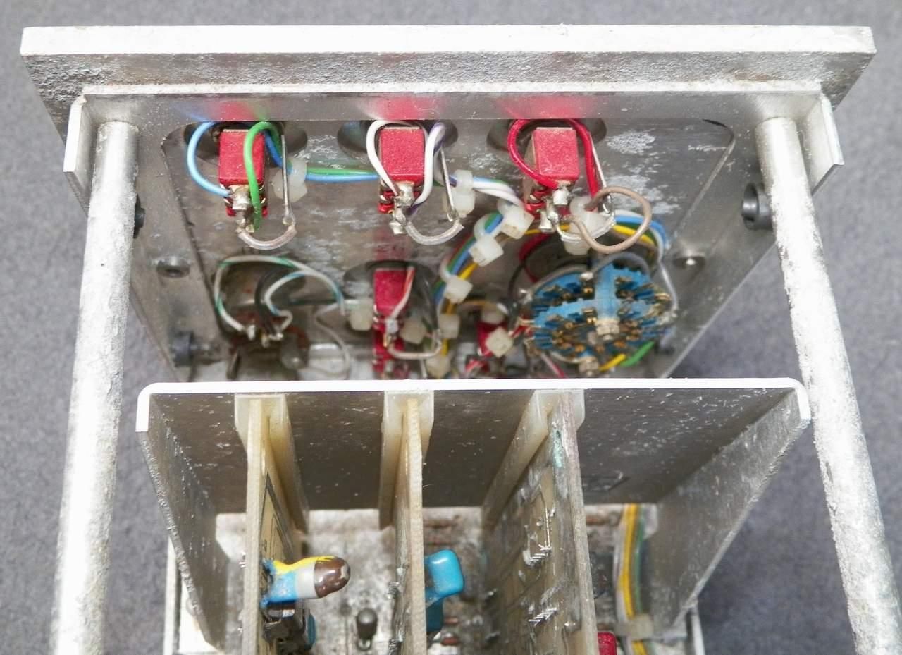 C-10827 (V) 2-G Control Unit
