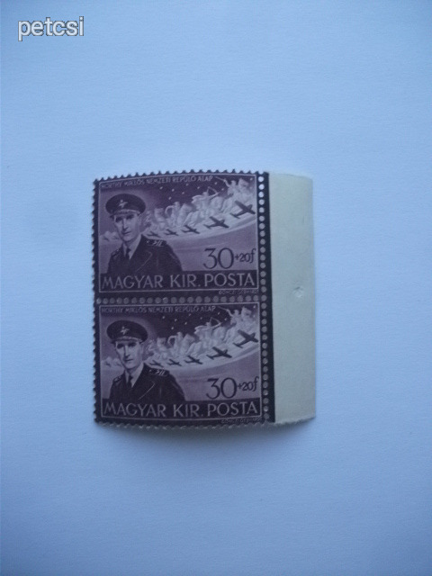 Magyar bélyeg repülő alap 30+20 f 1943 bélyegpár ívszél 2