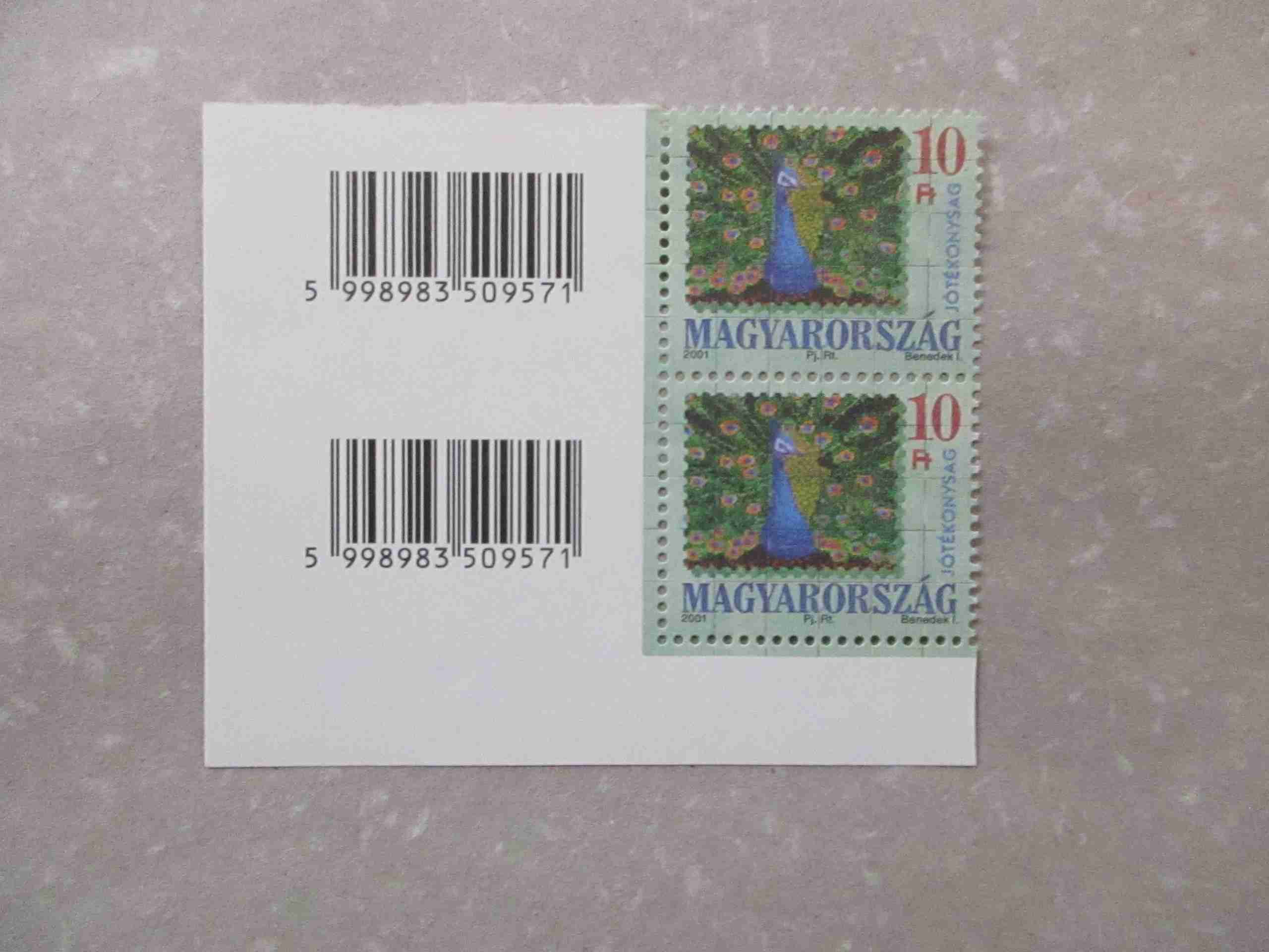 2001. Jótékonyság**  ívsarki vonalkódos pár (238)