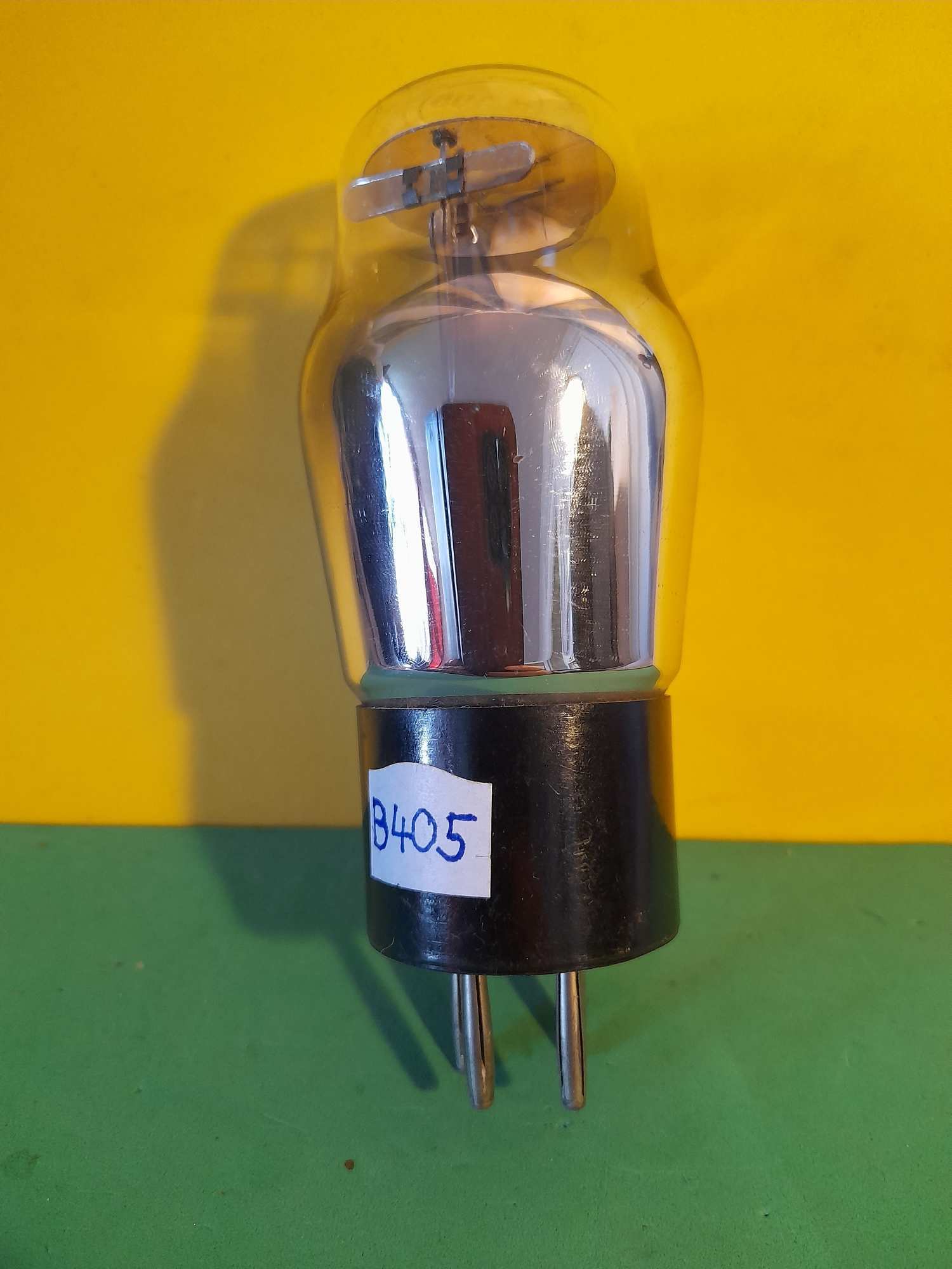 Régi B405 elektroncső  (3)