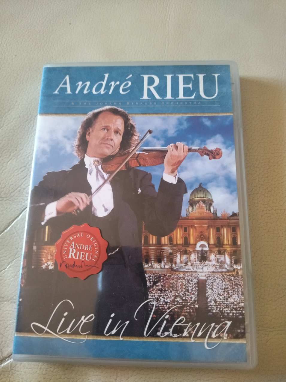 André Rieu Live in Vienna dvd booklettel (meghosszabbítva: 3532812551 ...