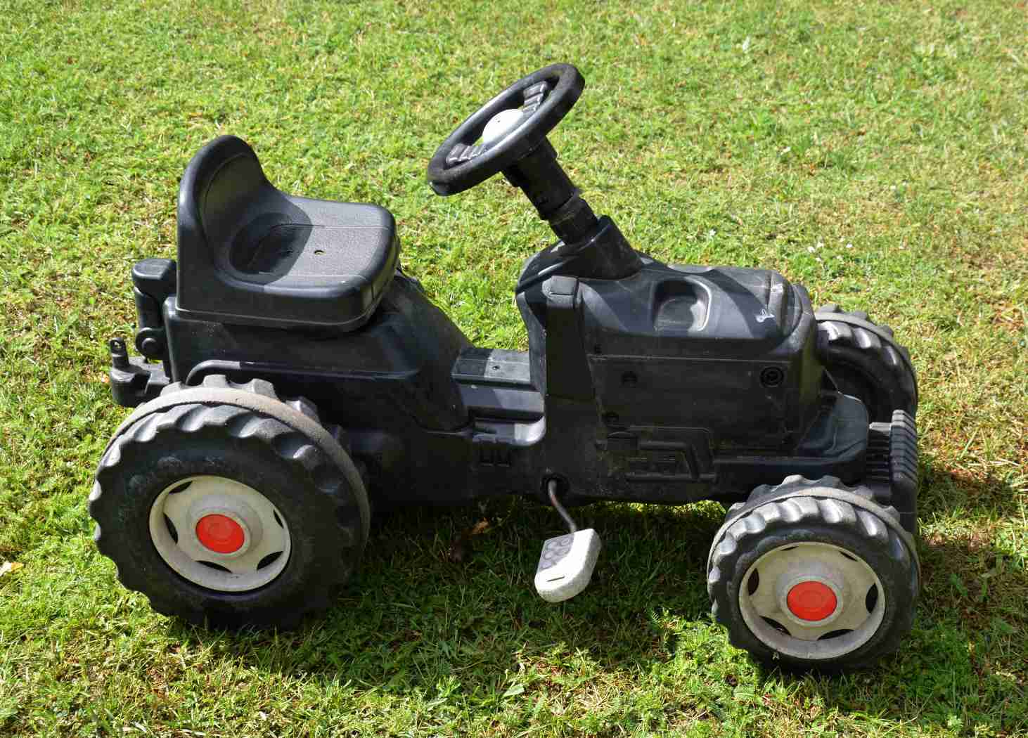 Gyerek pedálos Traktor