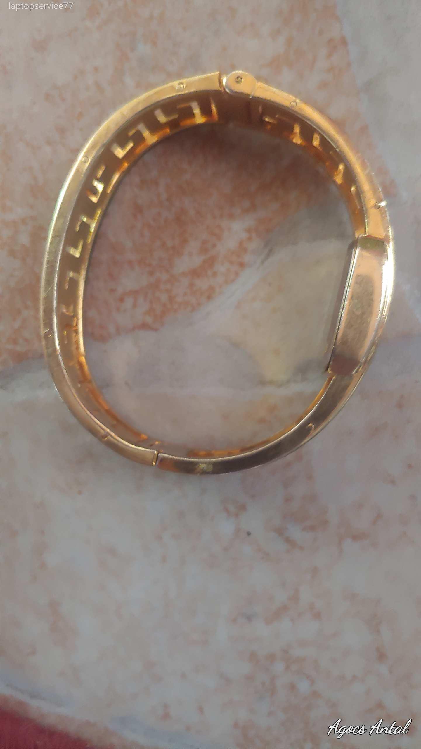 QUARTZ NÖI ARANYOZOTT KARPERECÓRA