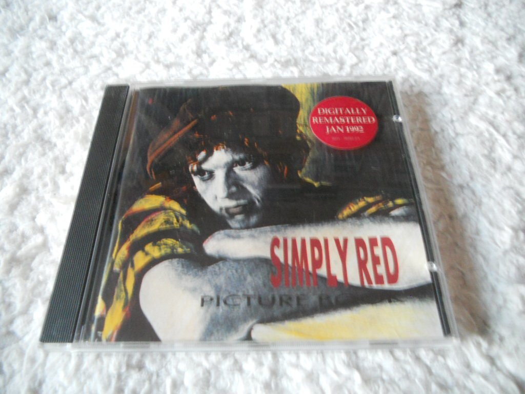 SIMPLY RED : Picture book    CD