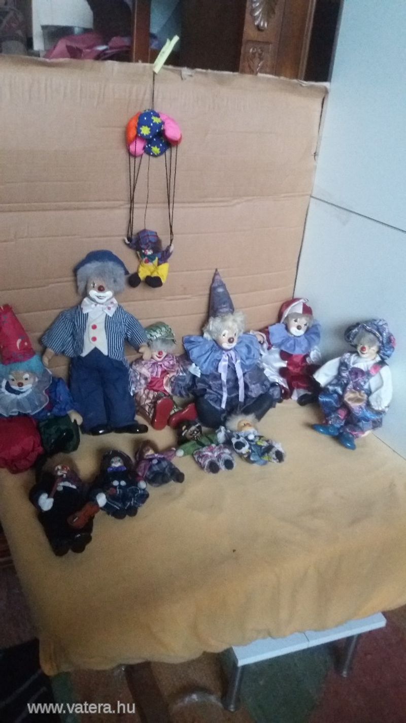 Játék Babák,Figurák.