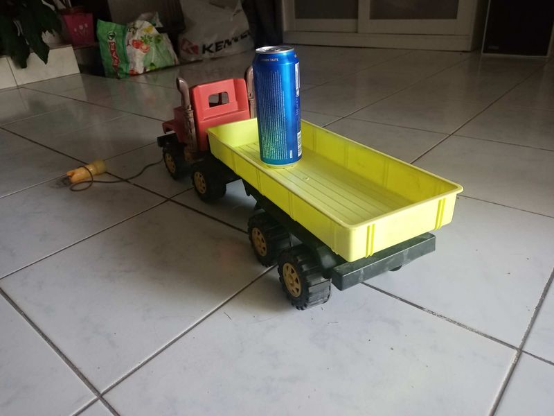 retro játék teherautó