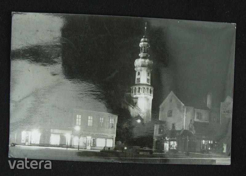 Sopron, előkapu  este