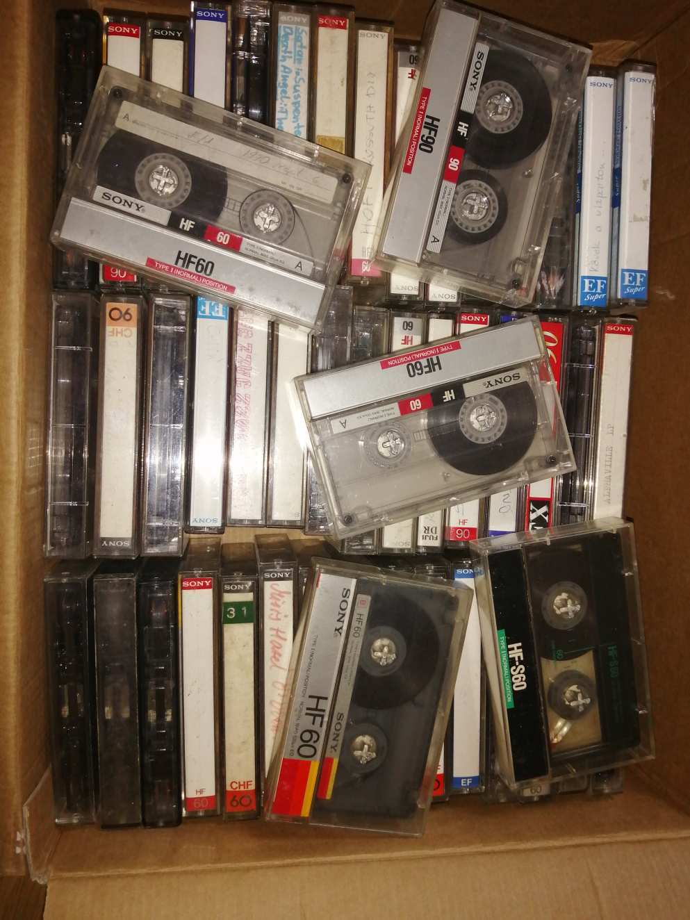 SONY kazetta 50 darab