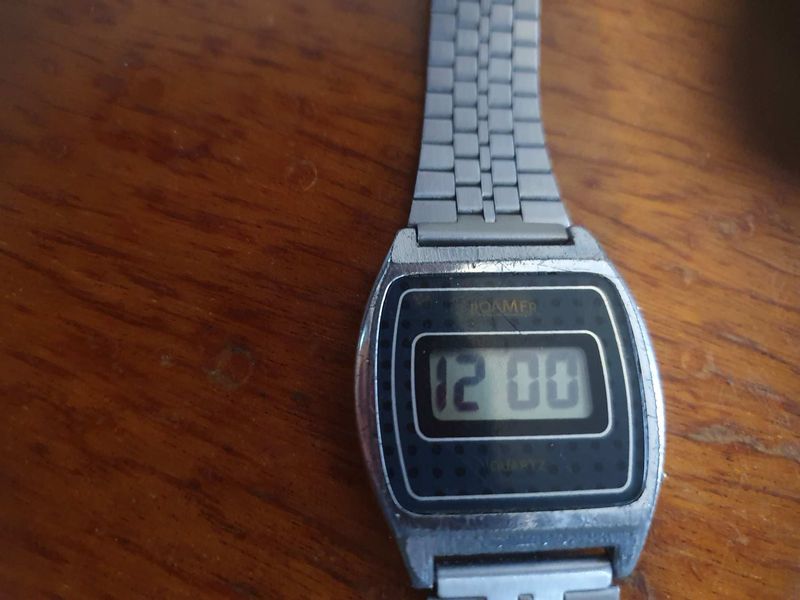 retro Roamer kvarcóra