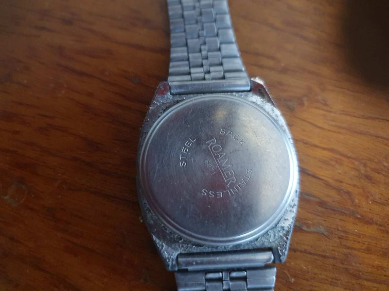 retro Roamer kvarcóra