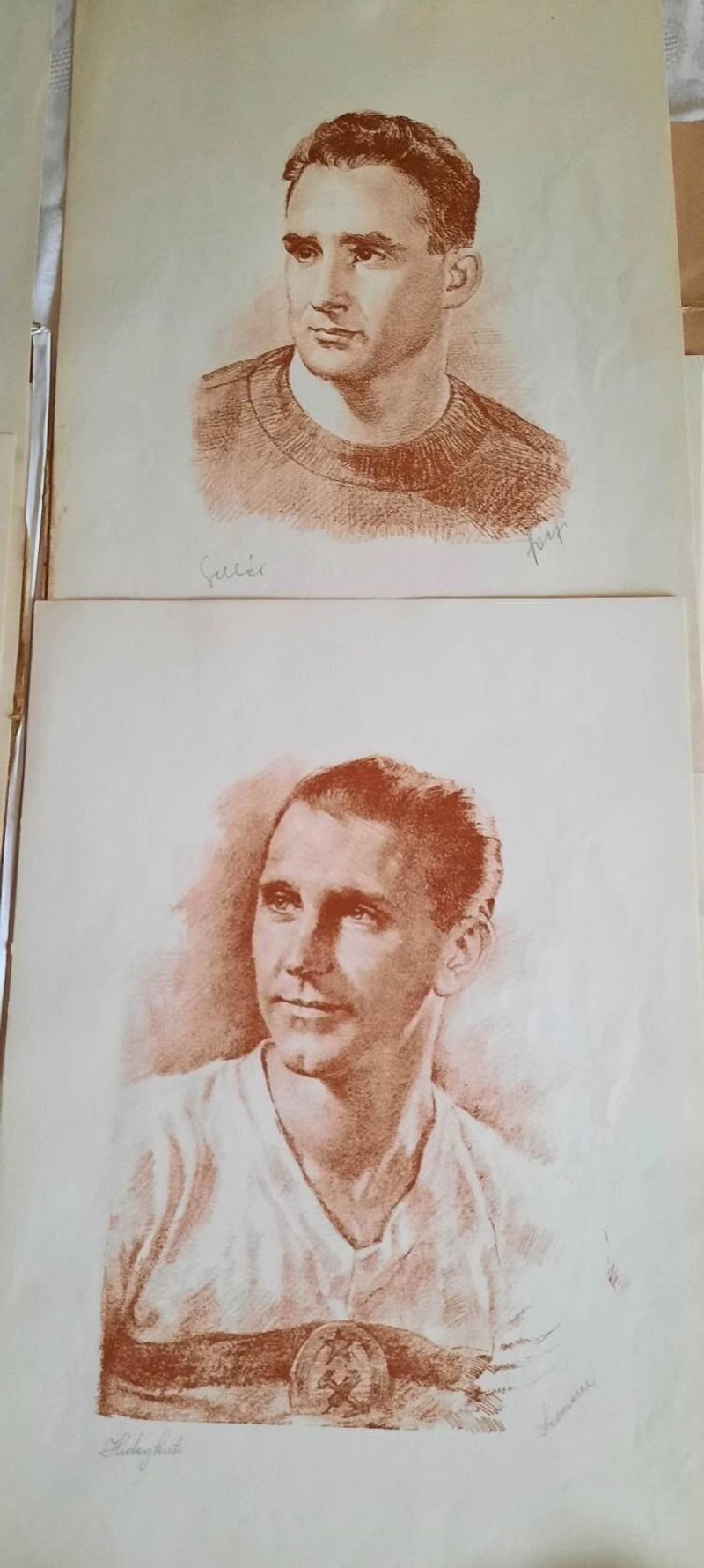 AZ ARANYCSAPAT