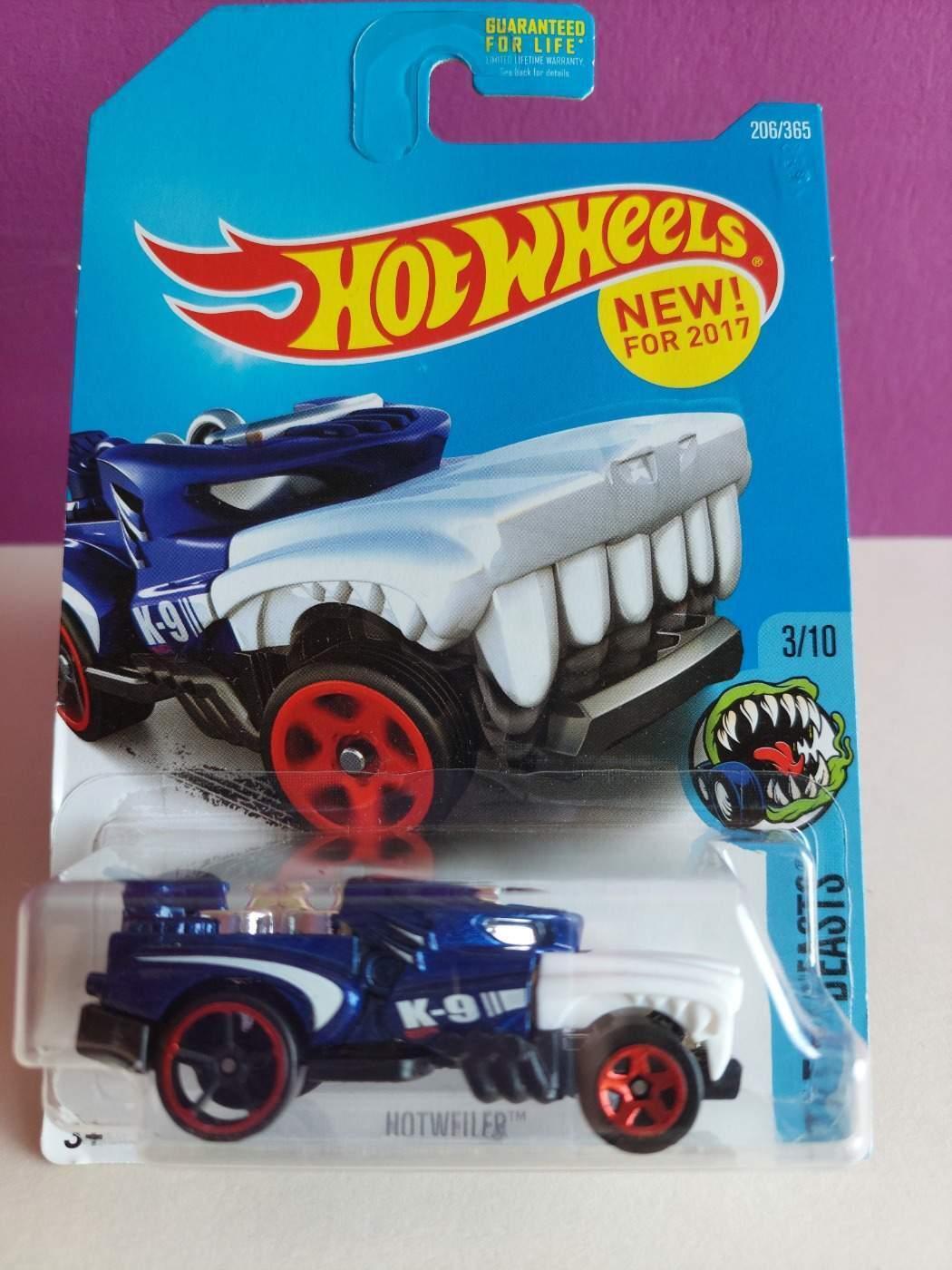 HOT WHEELS    2017 HOTWEILER