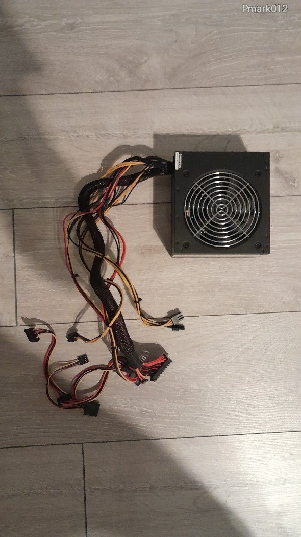 Chieftec GPS-400A8 400W tápegység