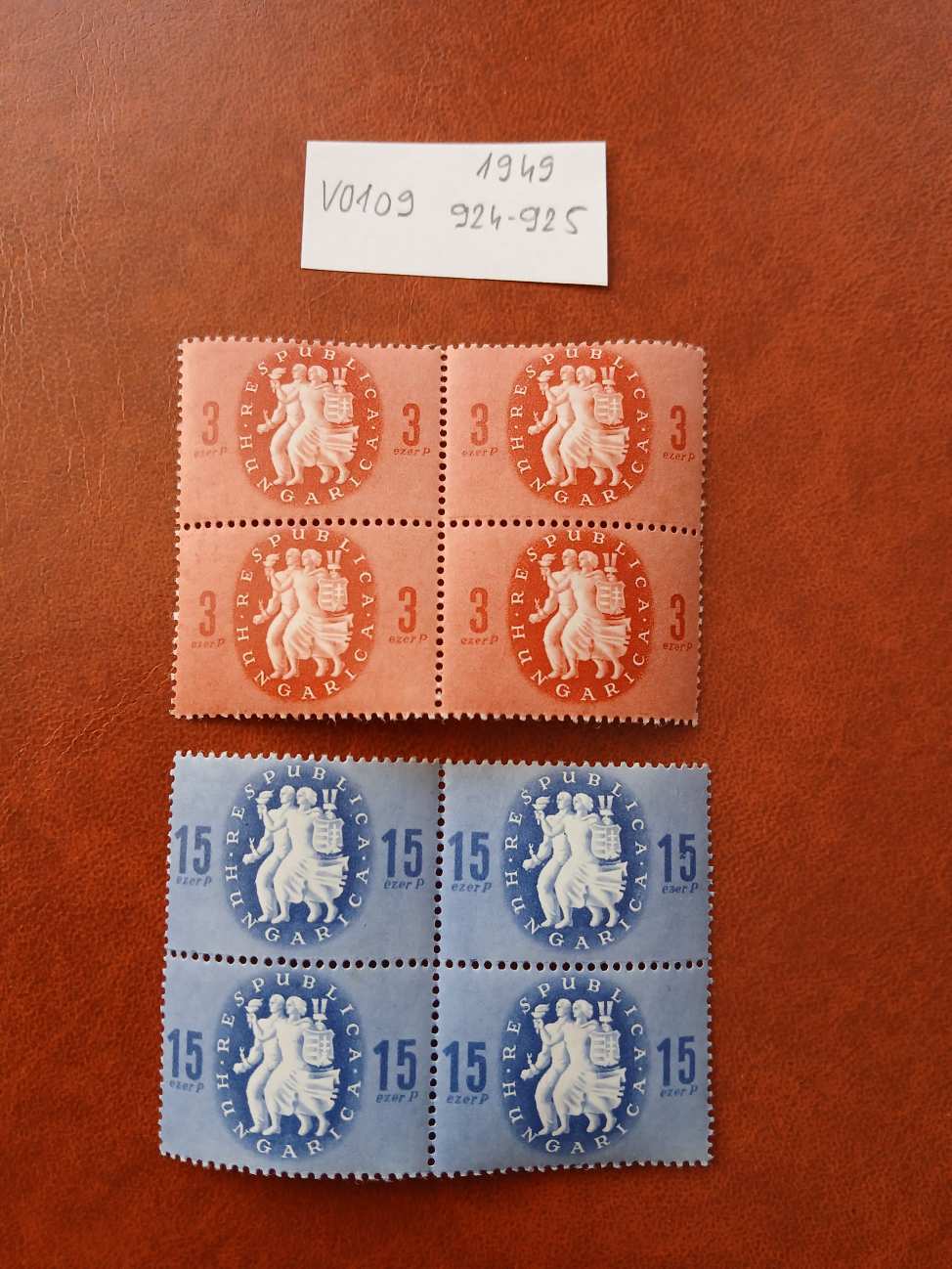 V0109 Magyar bélyeg 1949 924-925 postatiszta négyes ív