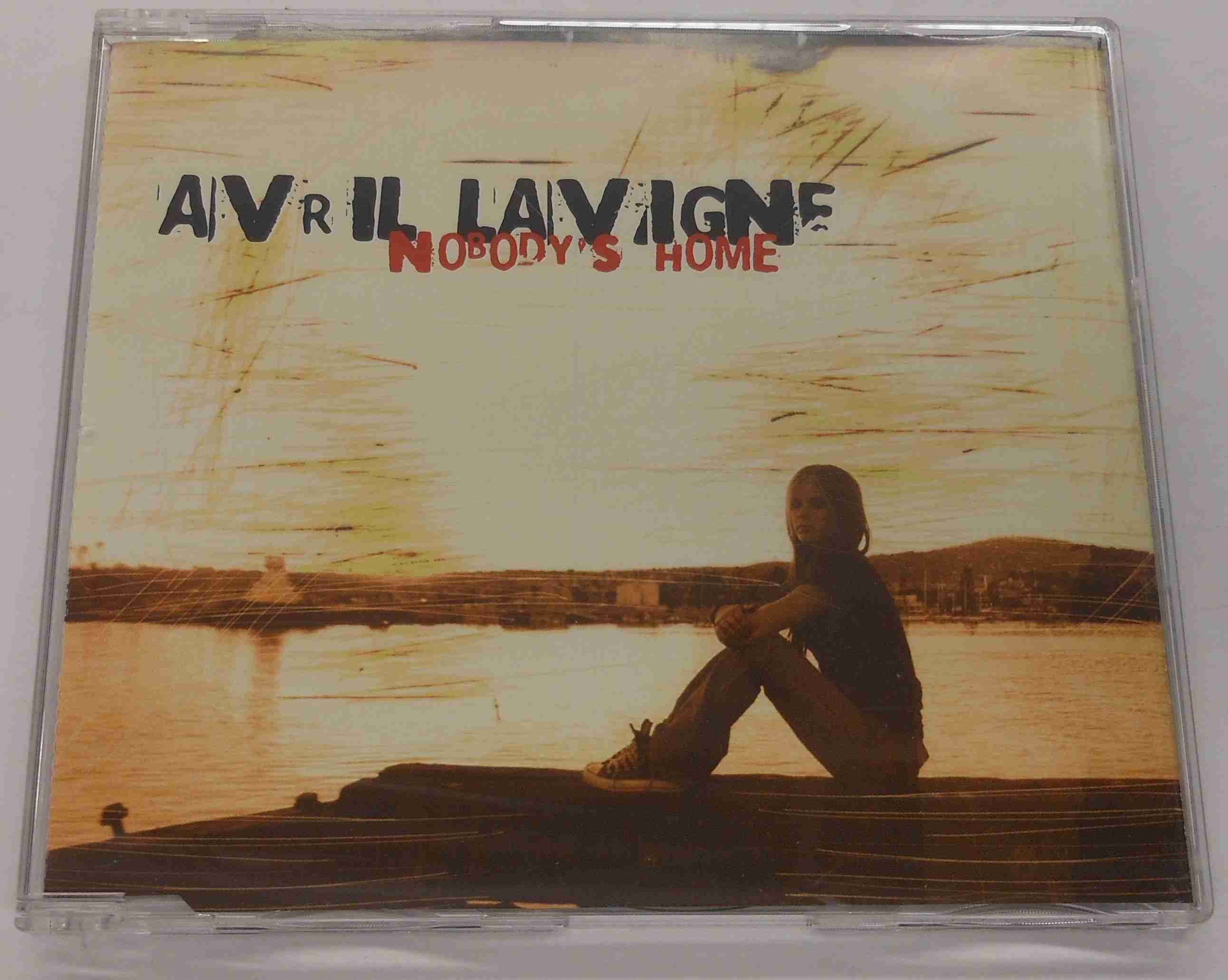 Avril Lavigne.  Maxi CD