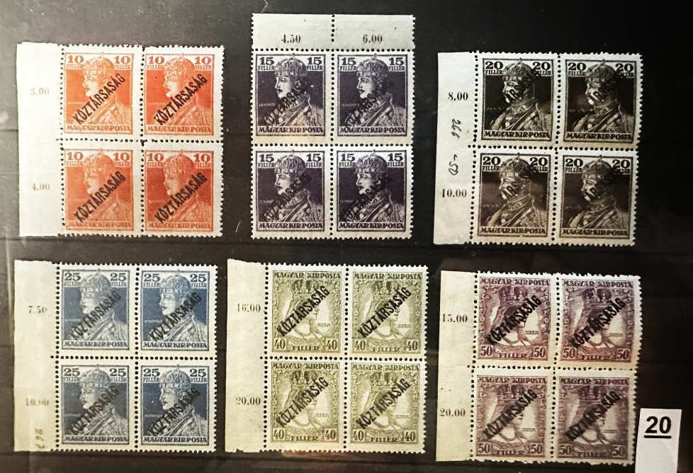 1918 KÖZTÁRSASÁG KÁROLY- ZITA  MAGYAR BÉLYEG SOR 4-ES TÖMB POSTATISZTA**