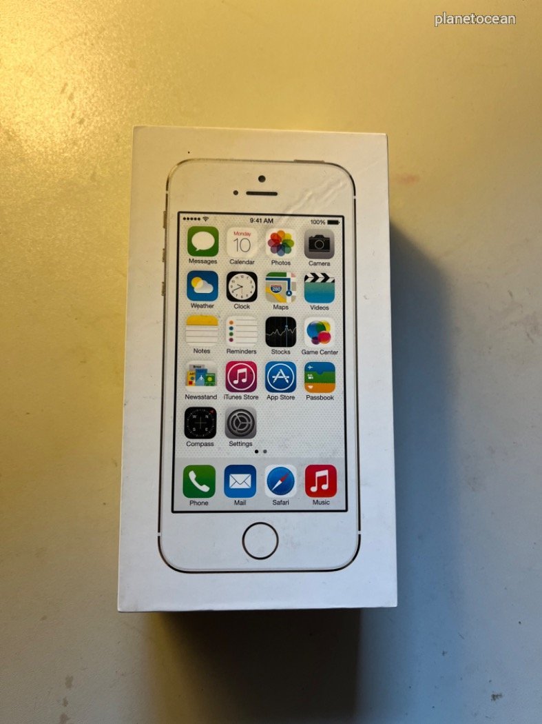 iPhone 5s gyári doboz!