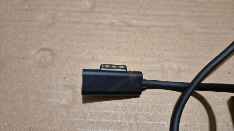 Microsoft Surface Dock Model: 1661