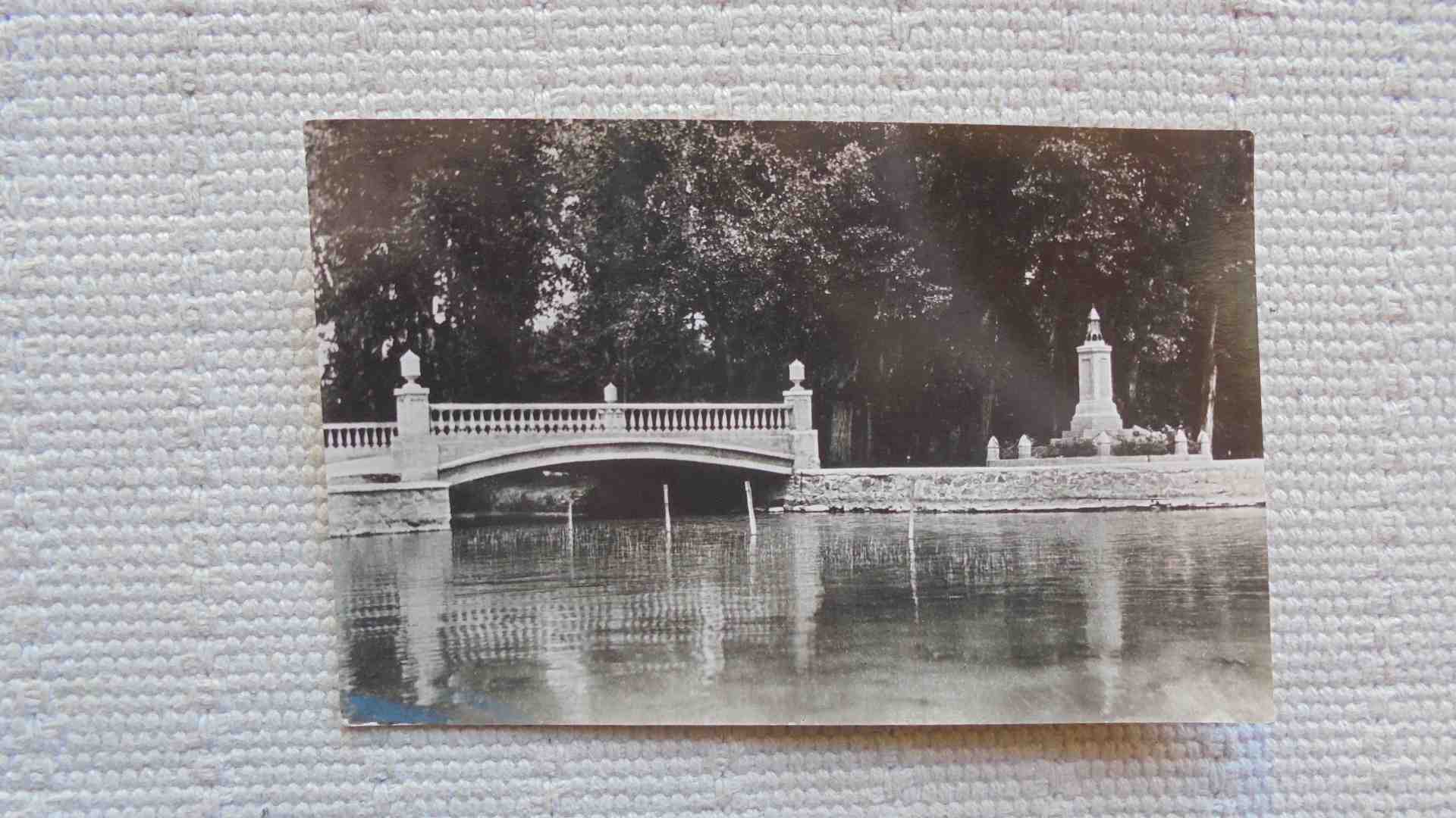 Balatonalmádi.  Sóhajok hídja