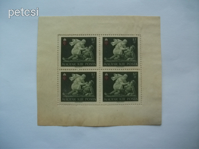 Magyar bélyeg / kisív vöröskereszt II. 8 f+1 P kisív 1942 1.