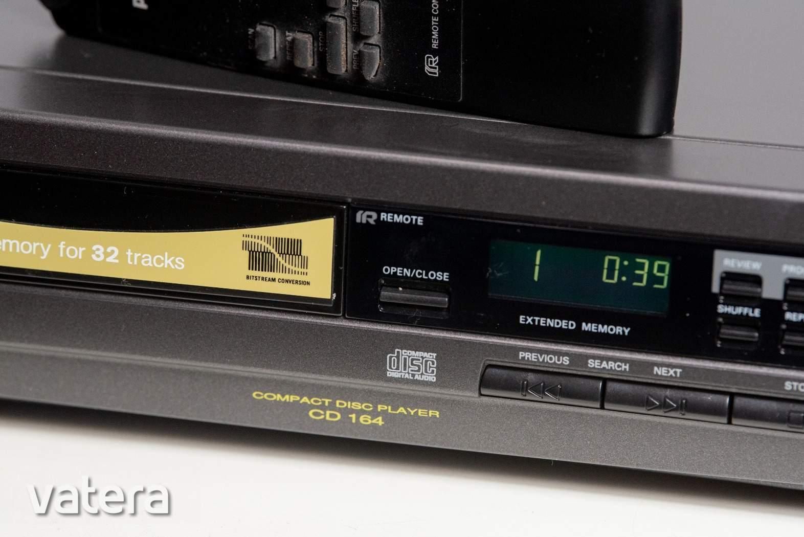 Philips CD--164 + gyári táv