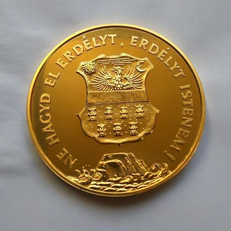 Erdély aranyozott emlékérem
