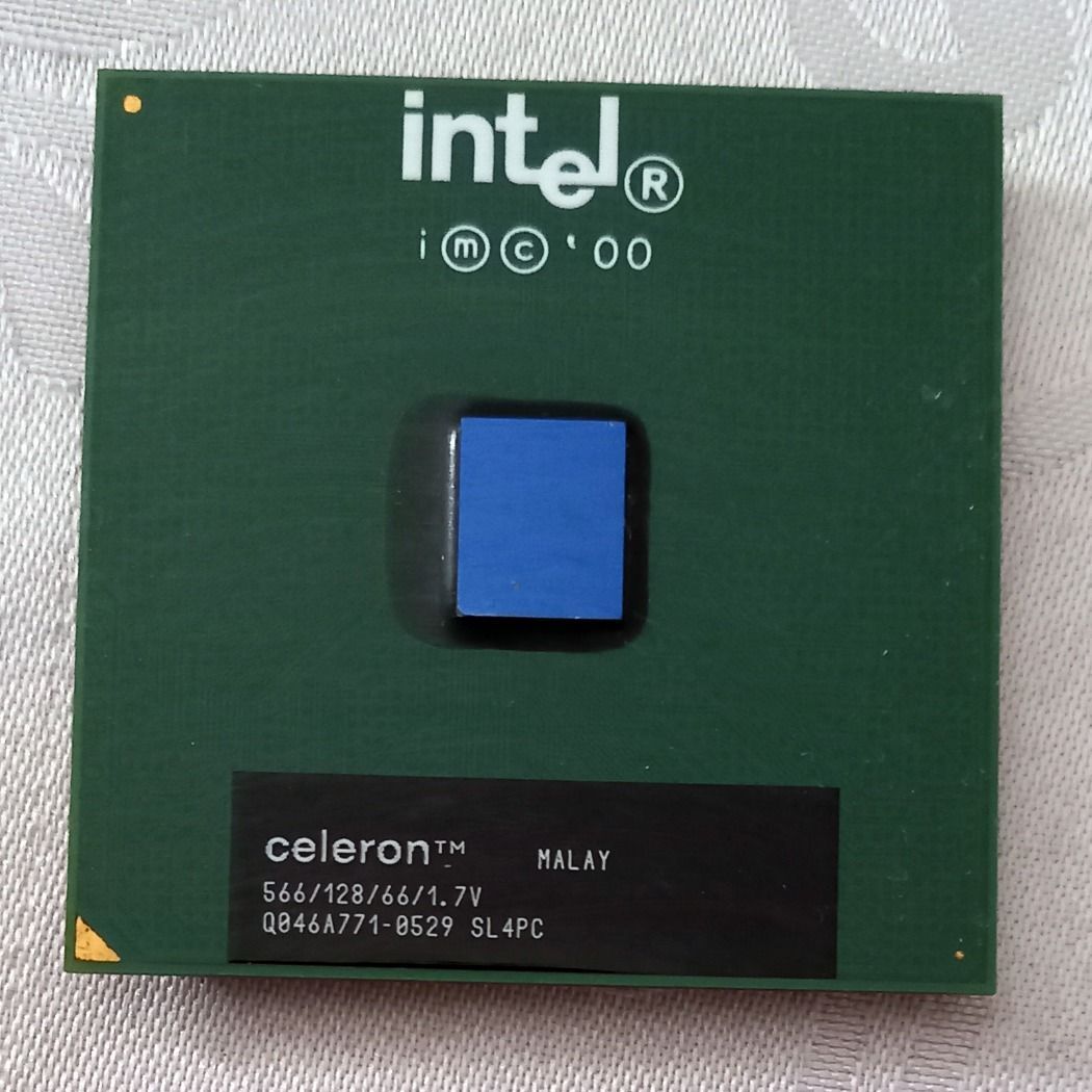 intel Celeron 566 Mhz Coppermine SL4PC Socket 370 CPU retro TEST OK