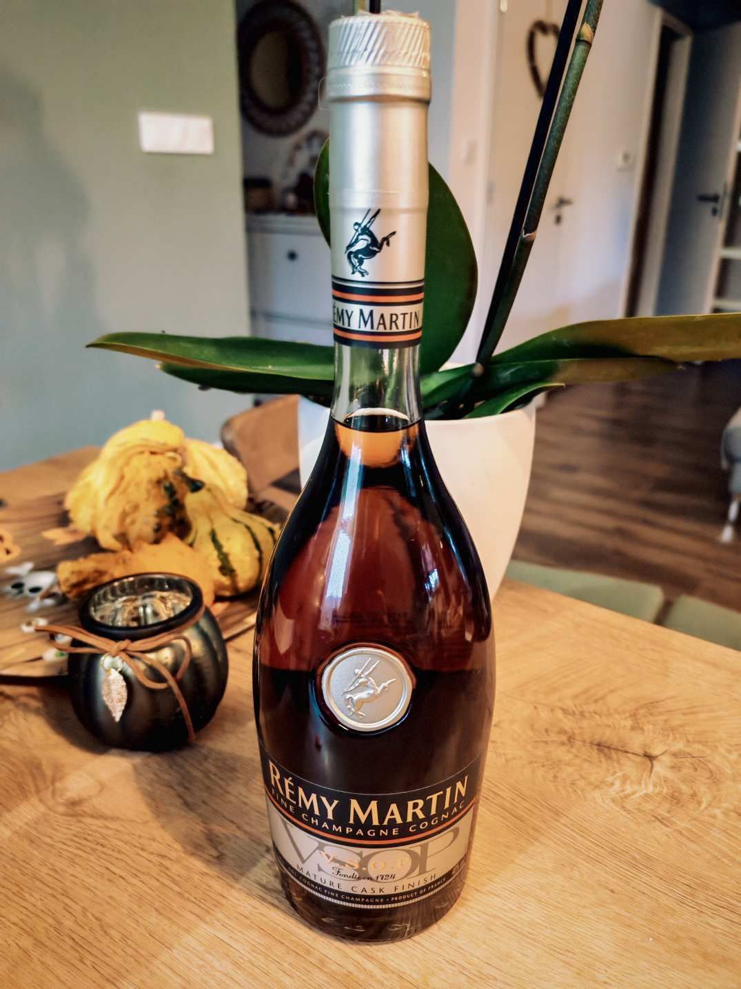 18+ - Rémy Martin VSOP Mature Cask Finish Konyak + Eredeti díszdoboz ...