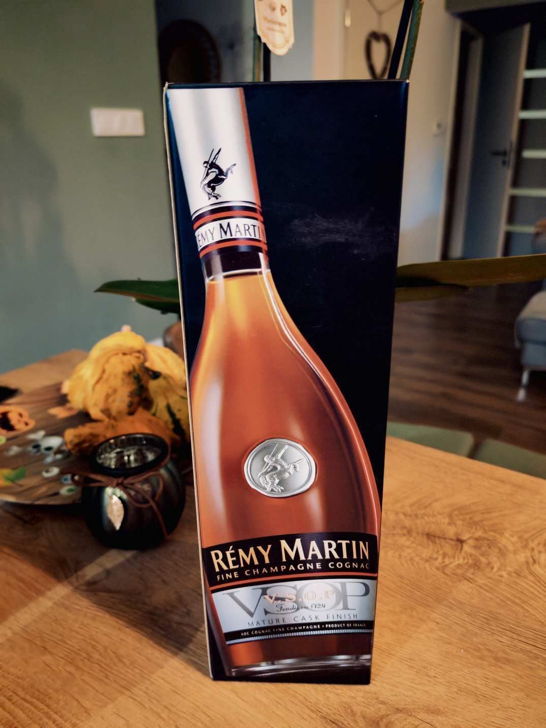 18+ - Rémy Martin VSOP Mature Cask Finish Konyak + Eredeti díszdoboz ...