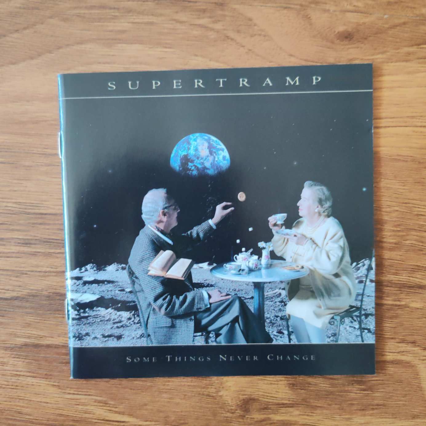 Supertramp / Some Things Never Change 8 56183 2