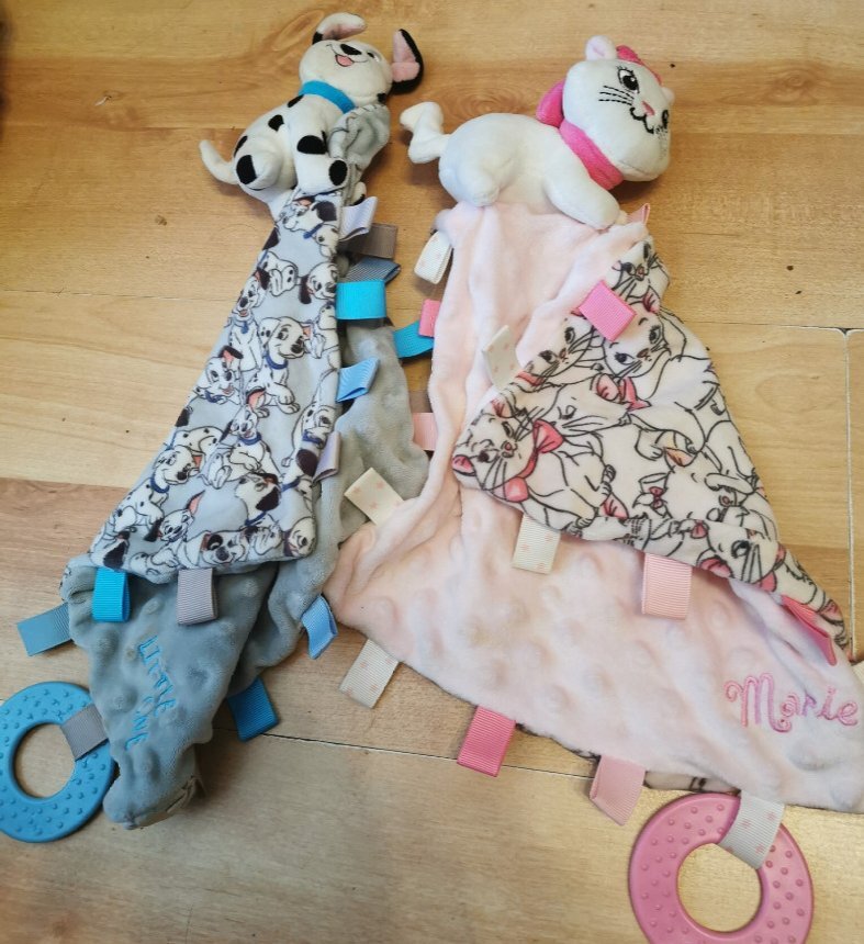 Disney szundikendők 016.