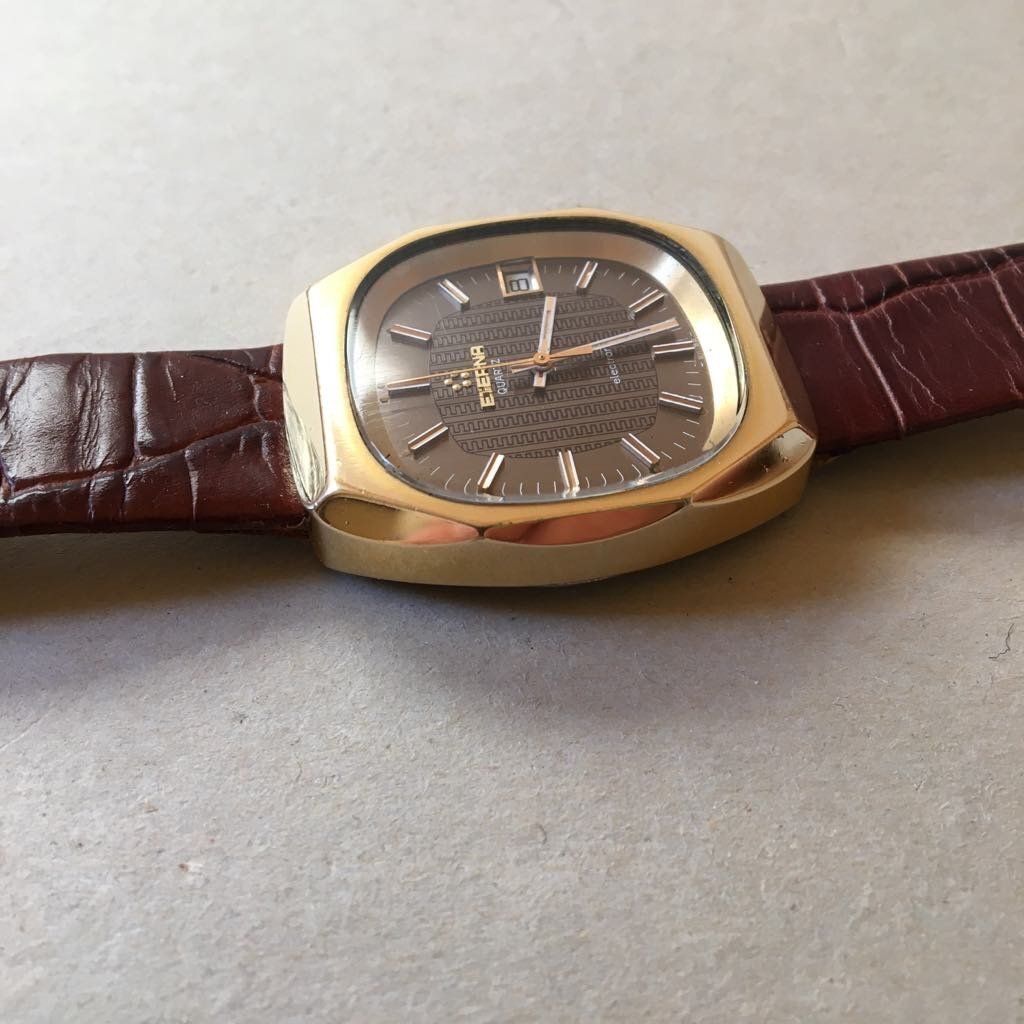 Eterna quartz eletronic karóra