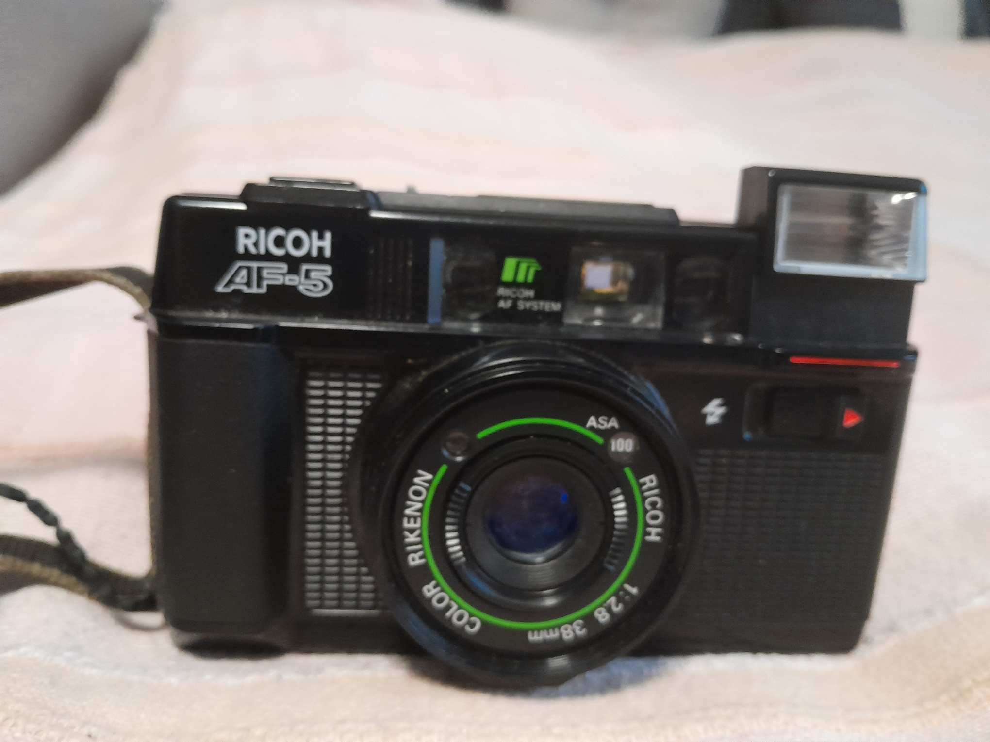 Ricoh AF-5 analóg tökéletesen működő fényképezőgép !! eredeti 83-as ...