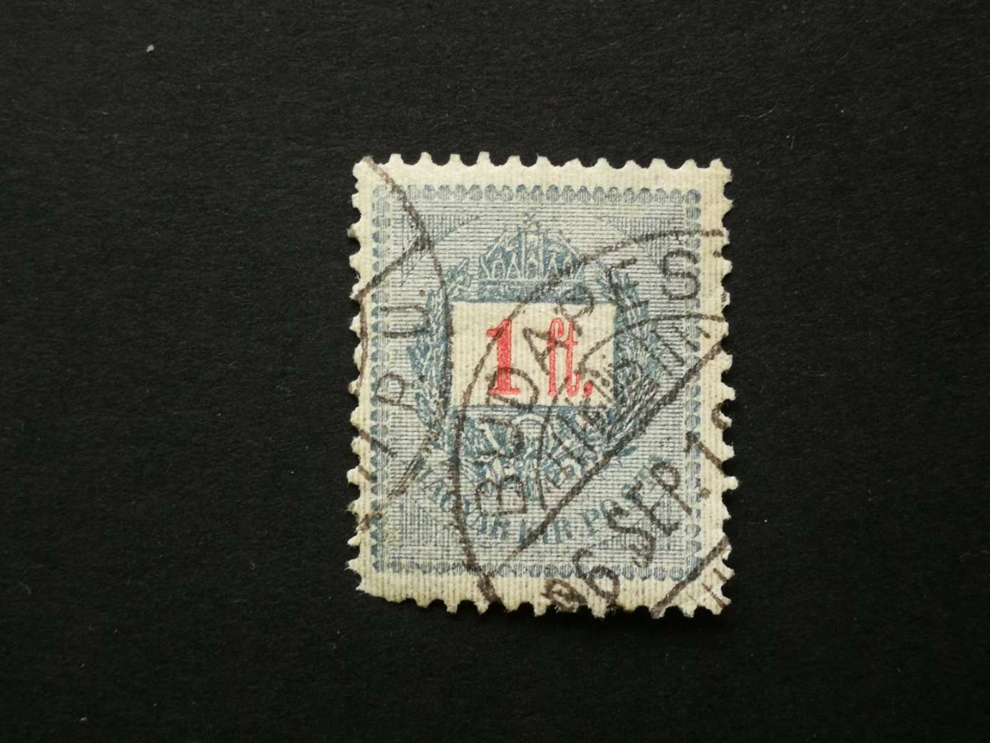 Magyarország 1889 Feketeszámú 1 Ft, sarokhiány G3