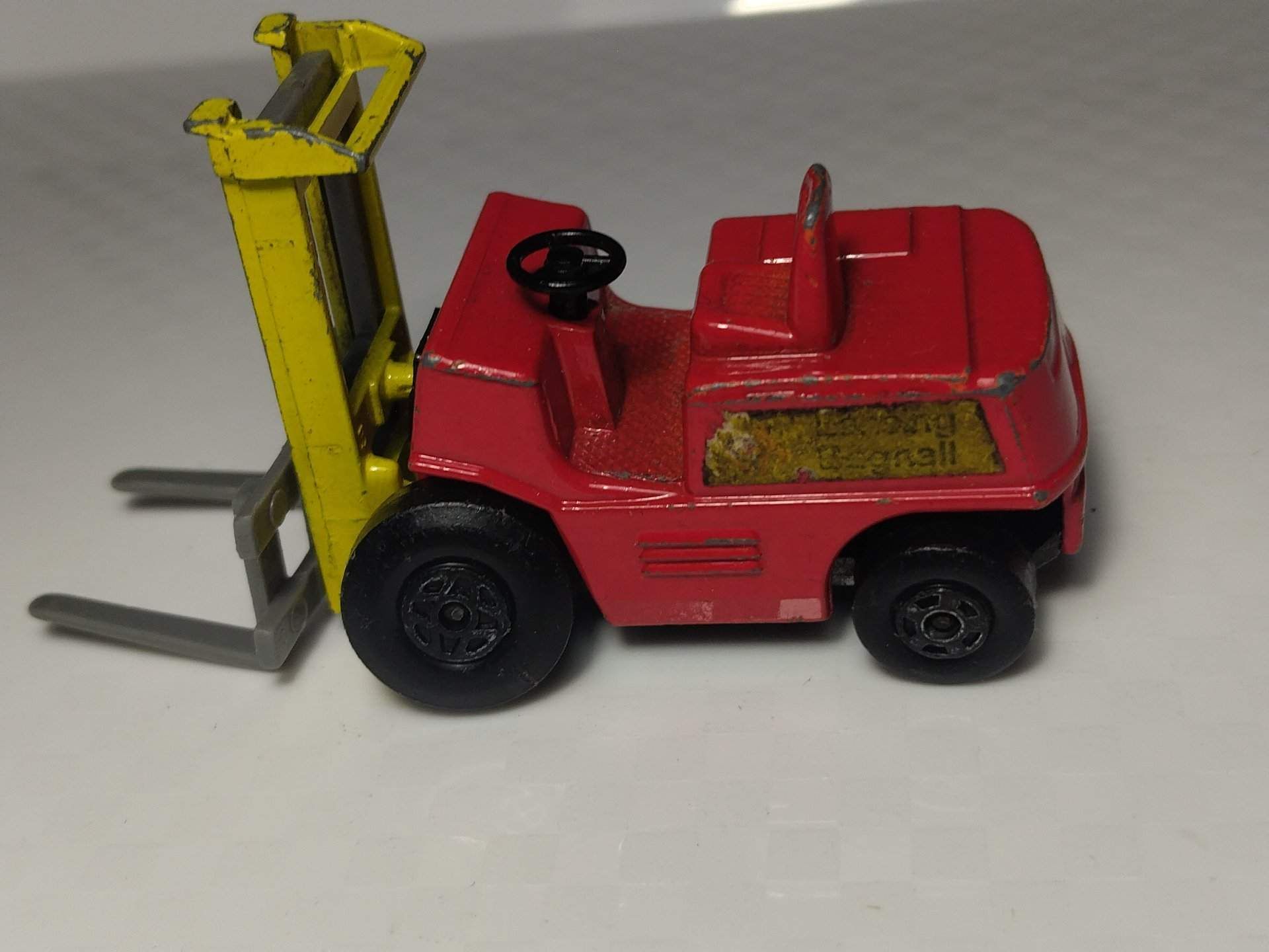 Matchbox &copy; 1972 Forklift