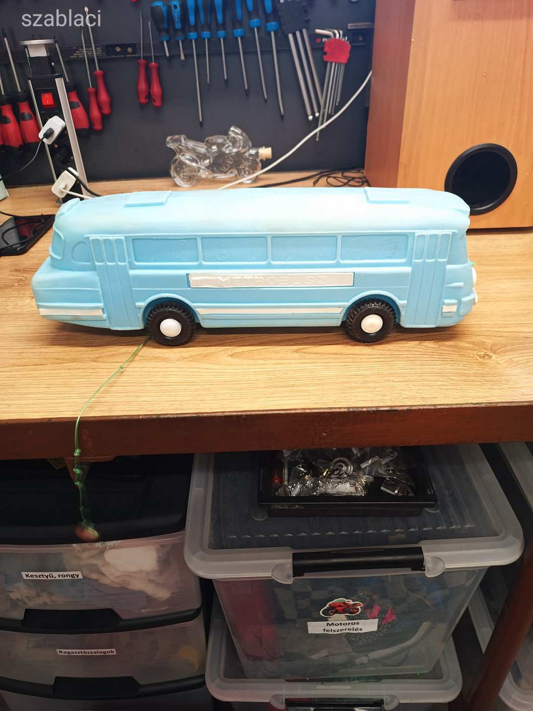 DMSZ Ikarus busz