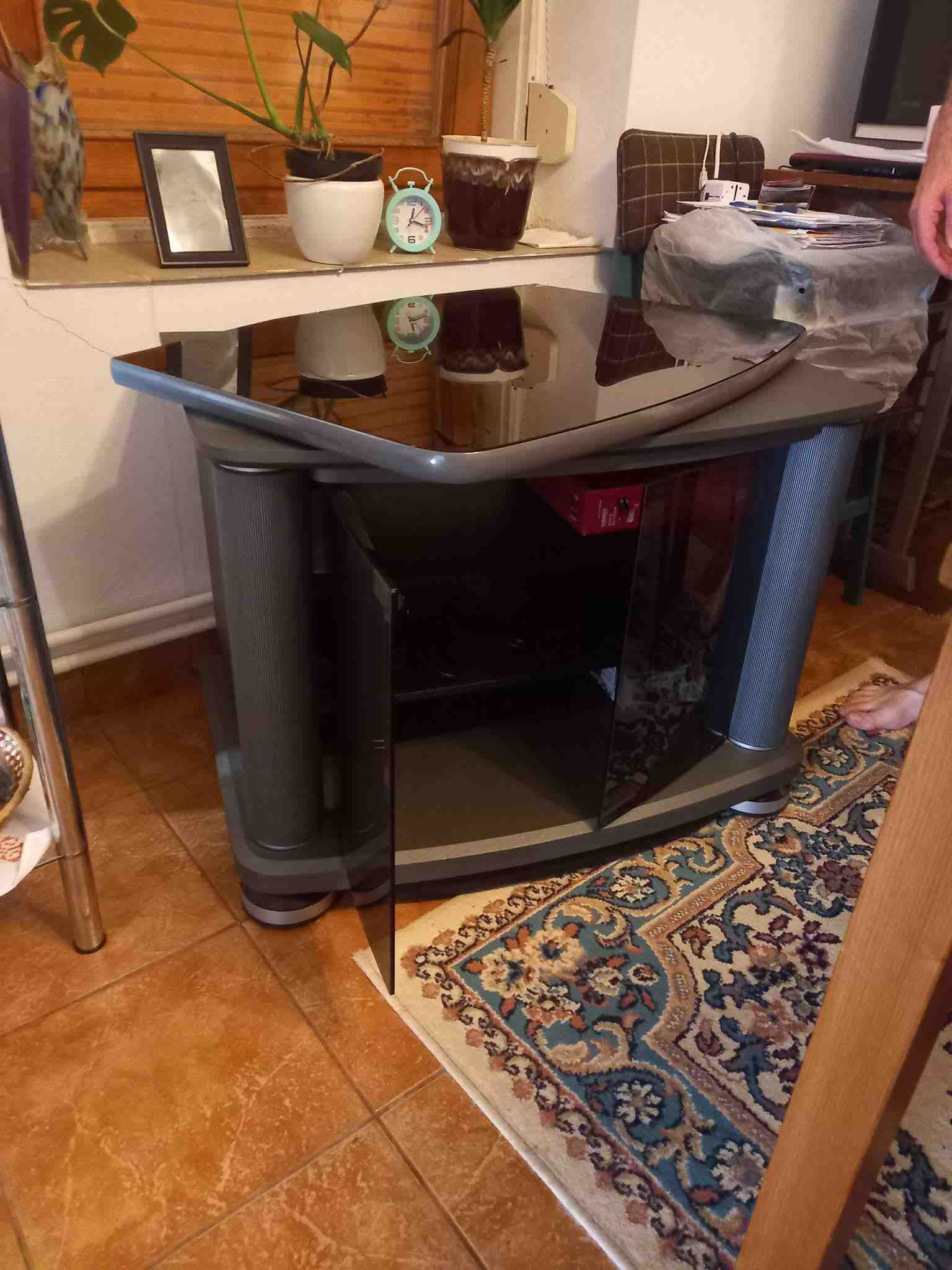 TV állvány