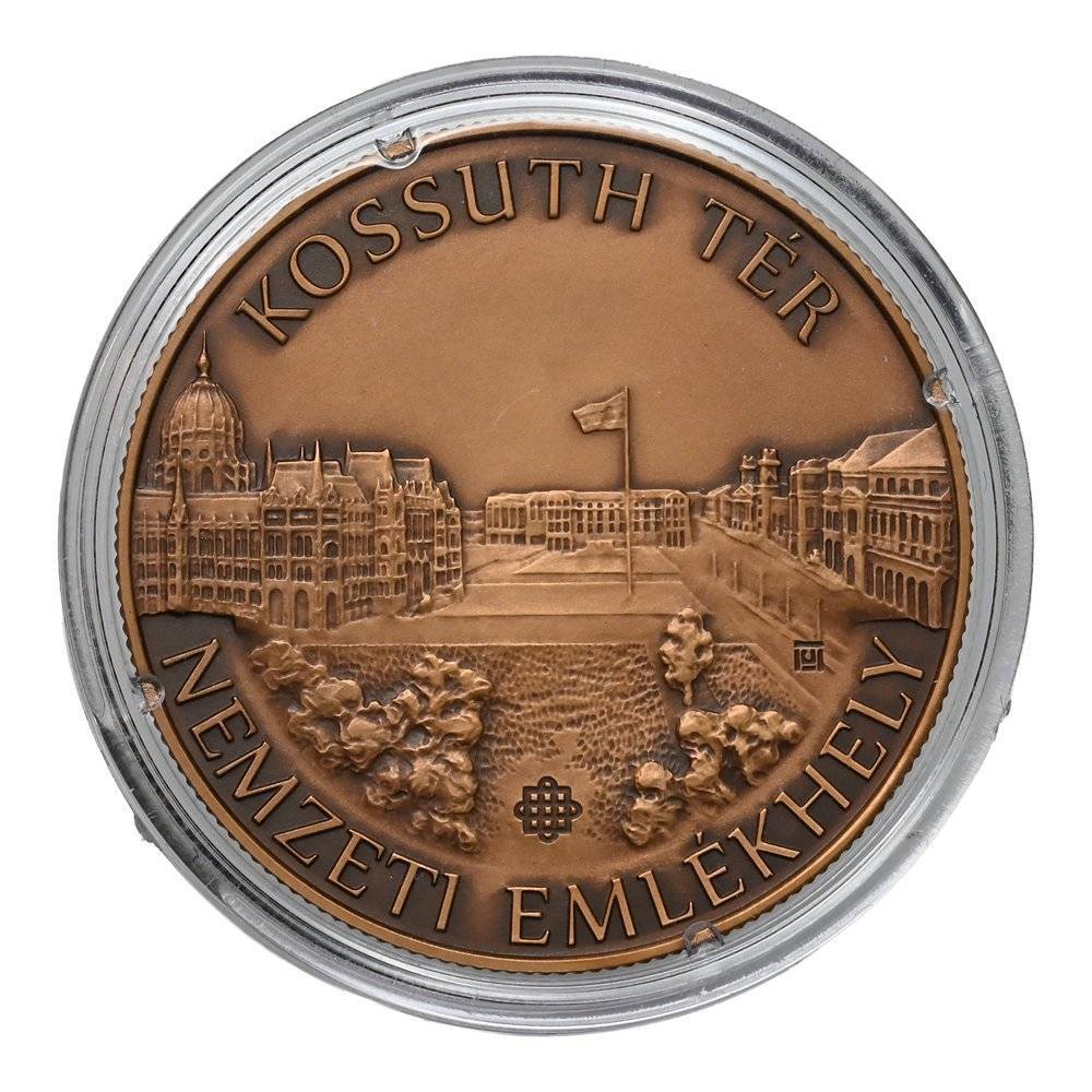 2017 Kossuth tér 2000 forint UNC J030