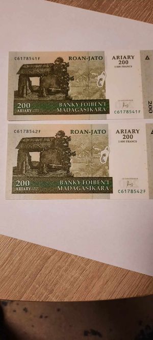 200 ARIARY