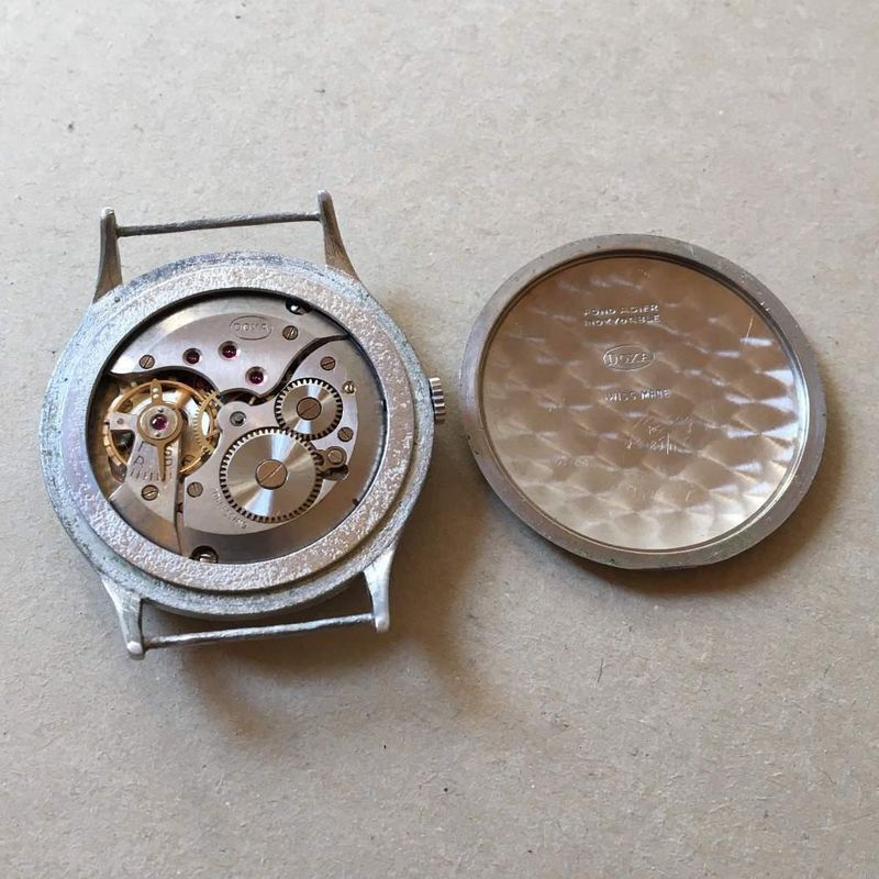 Doxa karóra 1945