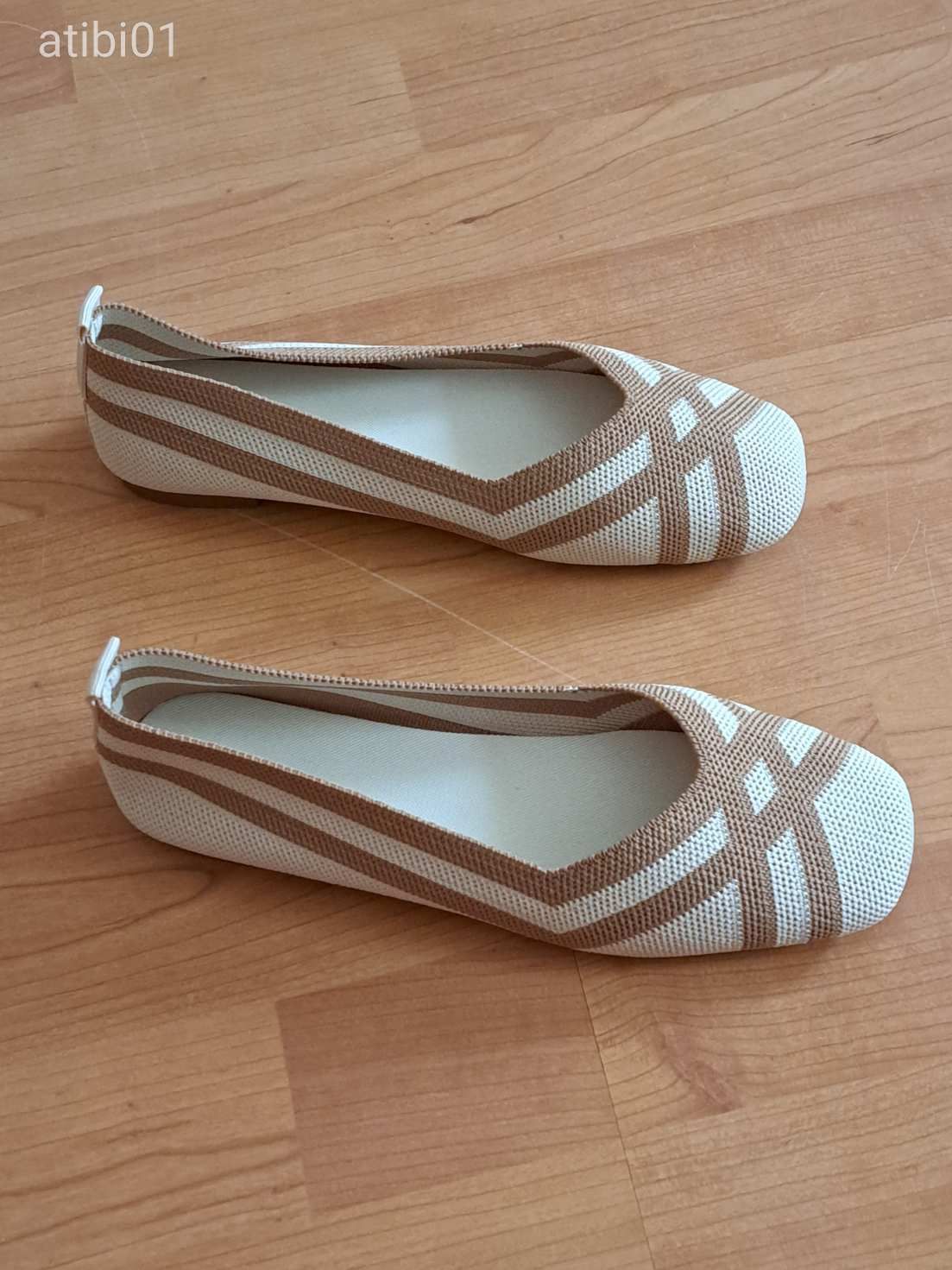 Női balerina vászoncipő