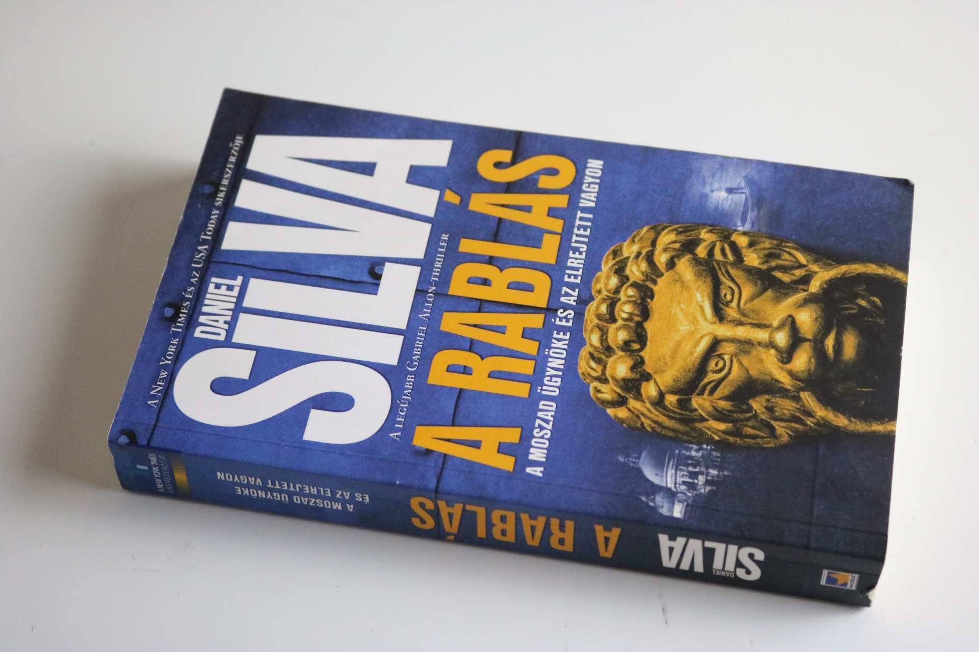 Daniel Silva: A rablás, v1178