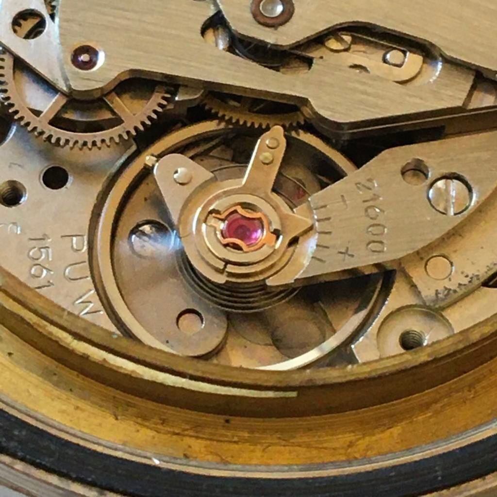 Isoma automata karóra