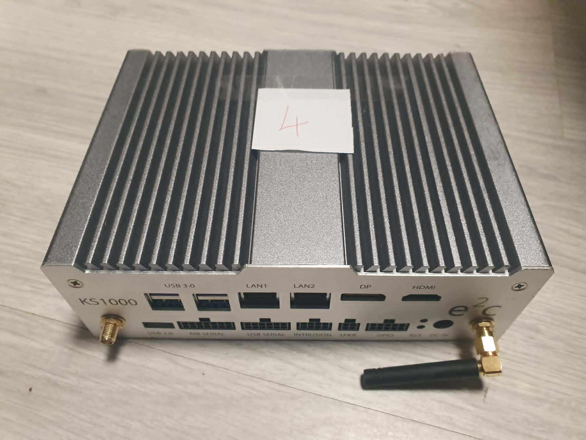 Ipari Mini pc (4)