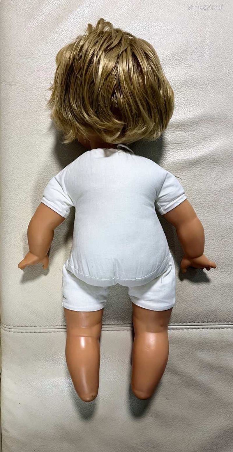 Nagy Zapf baba 54 cm