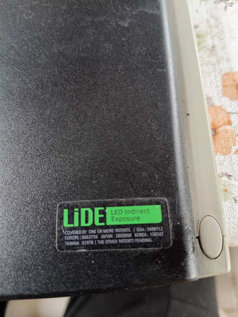 Retro scanner,  CanoScan LIDE 25