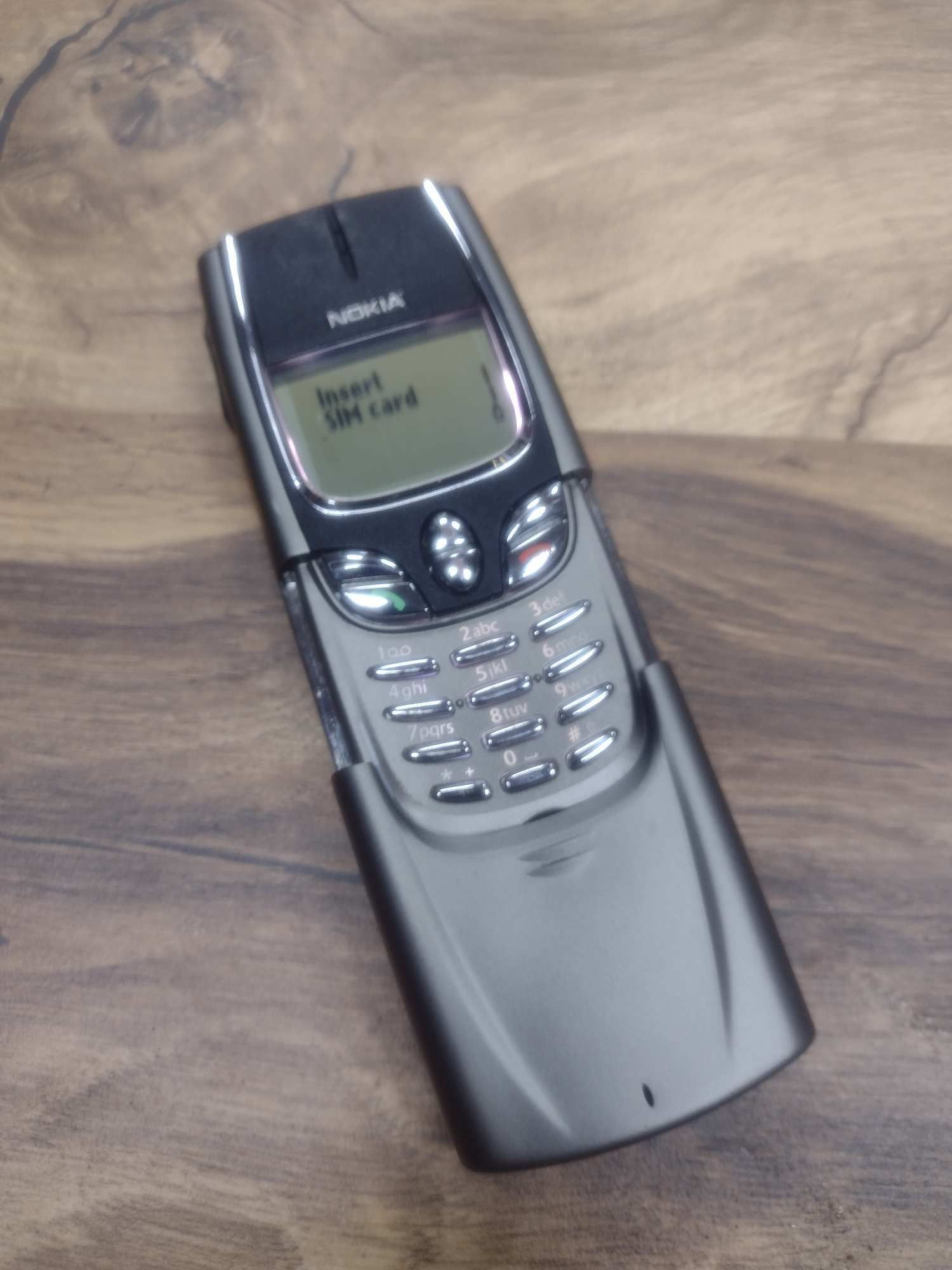 Nokia 8850