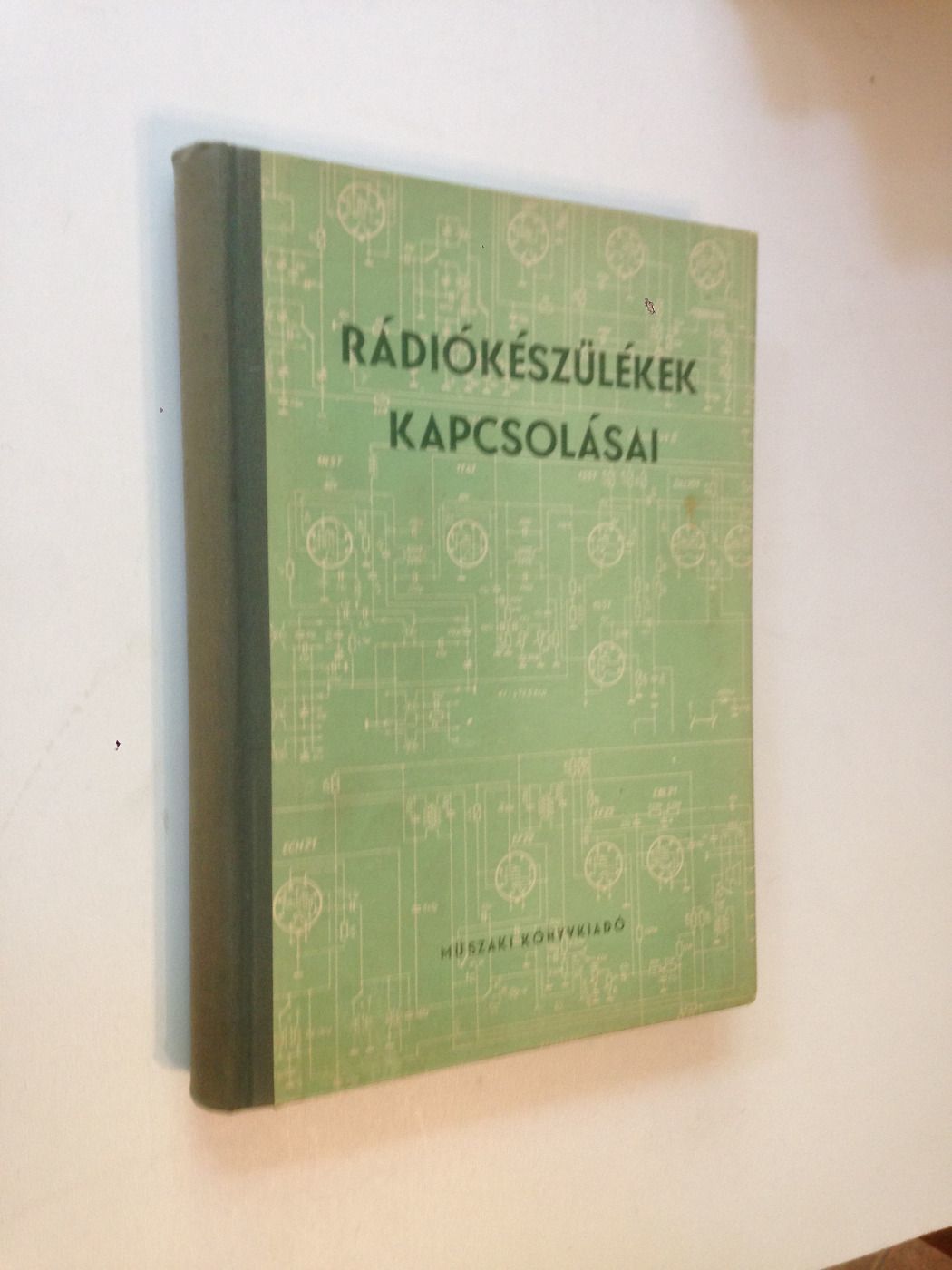 Rádiókészülékek kapcsolásai (*47)